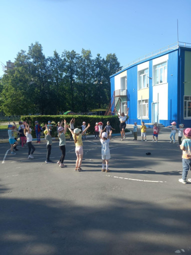 Утренняя зарядка Утренняя зарядка.